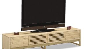 50インチテレビを幅200のTV台に乗せた場合